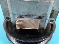 Pompa wspomagania Bmw e90 2.0 16V