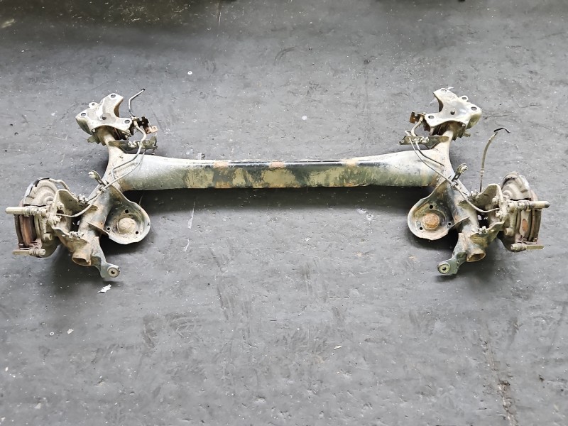 Tylna belka oś tył Renault Megane IV 1.3 TCe Tylna belka oś tył Renault Megane IV 1.3 TCe