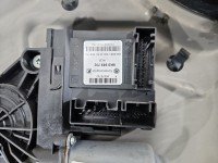 Podnośnik przód prawy Skoda Octavia II 5K0959792 5d kombi