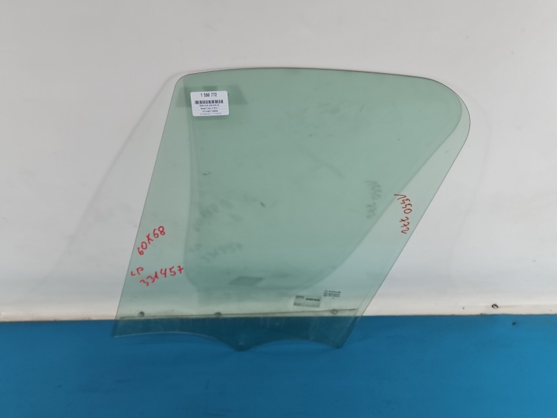 Szyba drzwi przód lewa KIEROWCY Renault Trafic III HB