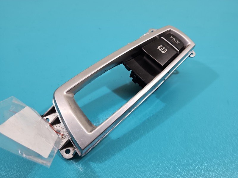 Przełącznik hamulca ręcznego Bmw f10 f11 9385029 Przełącznik hamulca ręcznego Bmw f10 f11 9385029