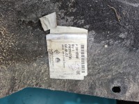 Nadkole przód prawe Opel Astra V K 39115548