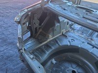 Błotnik tył lewy Opel Astra IV J ćwiartka beżowy Z41W