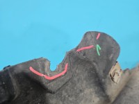 Nadkole przód prawe Mercedes GL II X166 A1668802705