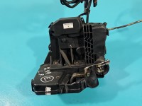 Zamek przód lewy 004133112629 Mercedes W211 EUROPA Mercedes, 2 pin