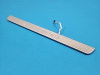 Listwa progowa prawa PRÓG NAKŁADKA MERCEDES W176 A2466805400