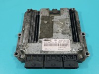 Komputer Sterownik silnika 0281011814, 8200462452 Nissan Primastar 01-14 2.0 dci