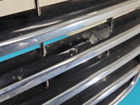 Atrapa grill Mercedes W211 A2118801883