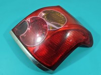 Lampa tył prawa Toyota Avensis II T25 HB EUROPA