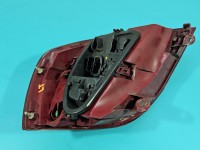 Lampa tył lewa Renault Clio III HB Przebarwienie hatchback Z LISTWĄ ŻARÓWKOWĄ EUROPA