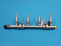 Wtryskiwacz Vw Golf VII 0261500477 1.4 tsi