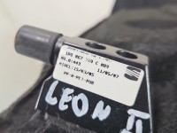 Półka tylna tył bagażnika Seat Leon II 1P0867769C