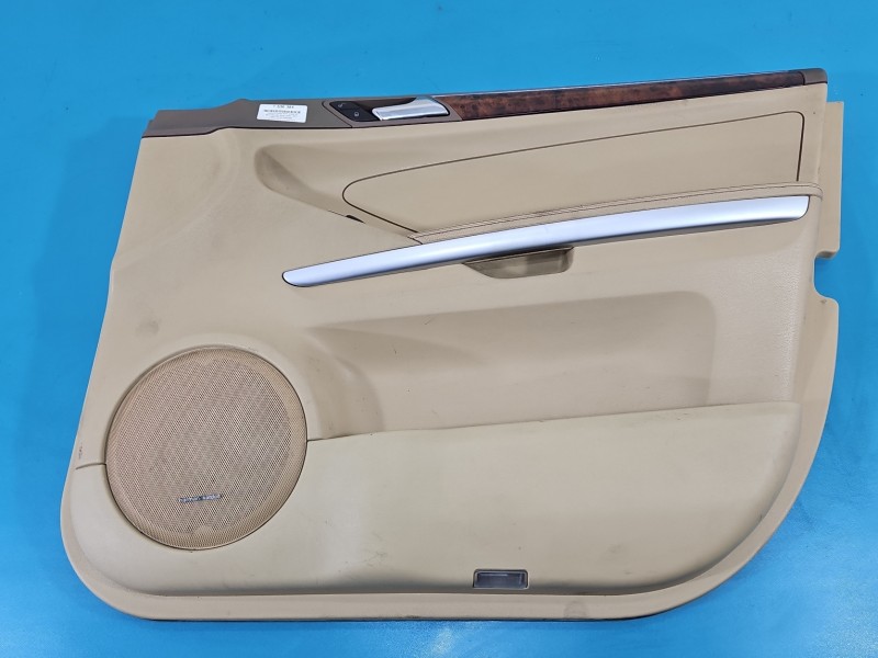 Tapicerka drzwi przód prawa boczek Mercedes ML W164