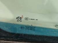 Szyba karoseryjna tył lewa Peugeot 308 II T9 kombi