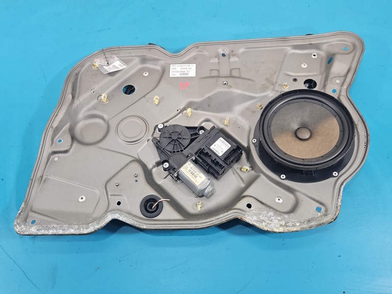 Podnośnik przód prawy SZYBY WINDA 1Z1837656G, 1T0959702D, 1K0959792J Skoda Octavia II Europejska 5d kombi