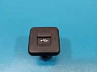 Gniazdo USB Suzuki Sx4 S-Cross 13-21