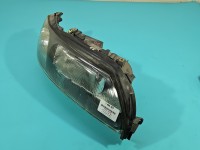 Reflektor prawy lampa przód Volvo V70 II EUROPA
