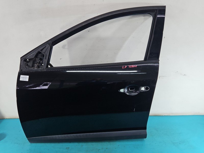 Drzwi przód lewe Renault Megane III 5d czarny NV676 Drzwi przód lewe Renault Megane III 5d czarny NV676