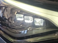 Reflektor prawy lampa przód Toyota C-HR I 16-23 EUROPA 81130-YP282-00