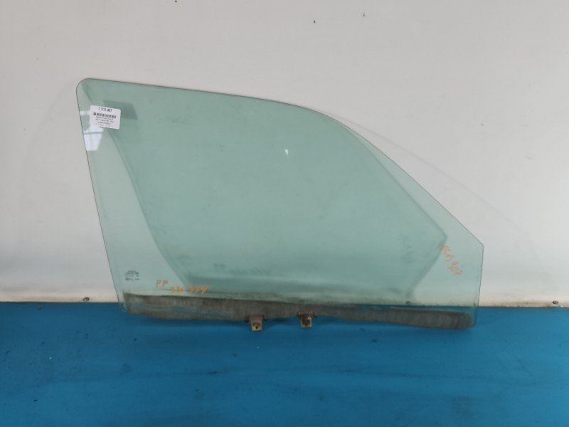 Szyba drzwi przód prawa Opel Frontera B HB