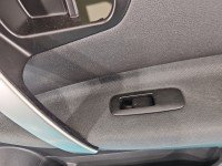 Tapicerka drzwi przód prawa boczek Nissan Qashqai I J10 06-13 80976-JD100