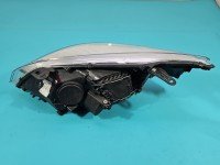 Reflektor prawy lampa przód Renault Megane III EUROPA
