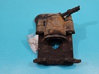 Zacisk przód prawy Vw Golf III 1.8 jedn