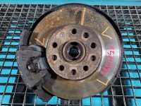 Zwrotnica lewa piasta przód 1.6 tdi Skoda Octavia III