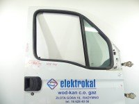 Drzwi przód prawe Iveco Daily IV 5d biały