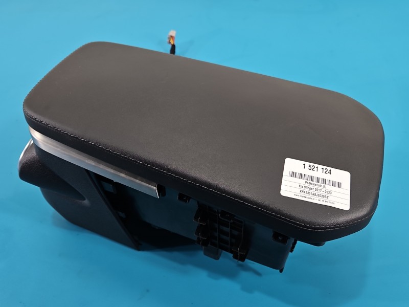 Podłokietnik TUNEL Kia Stinger 84690-J5000 EUROPA