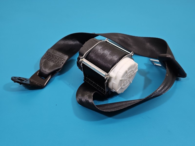 Pas bezpieczeństwa tył prawy Europejska, NIE ROZWIJA SIE - WYSTRZELONY Skoda Fabia III 6V0857448, 34163778B