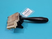 Przełącznik kierunkowskazów świateł Toyota Yaris I 1736481