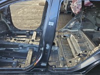 Próg lewy SŁUPEK ŚRODKOWY B Toyota Rav4 V 5d 1G3