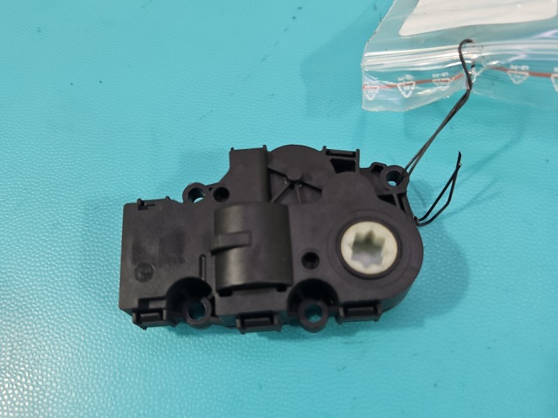 Silniczek nawiewu NAGRZEWNICY Opel Astra VI L EGP0071, 13072022 EUROPA Silniczek nawiewu NAGRZEWNICY Opel Astra VI L EGP0071, 13072022 EUROPA