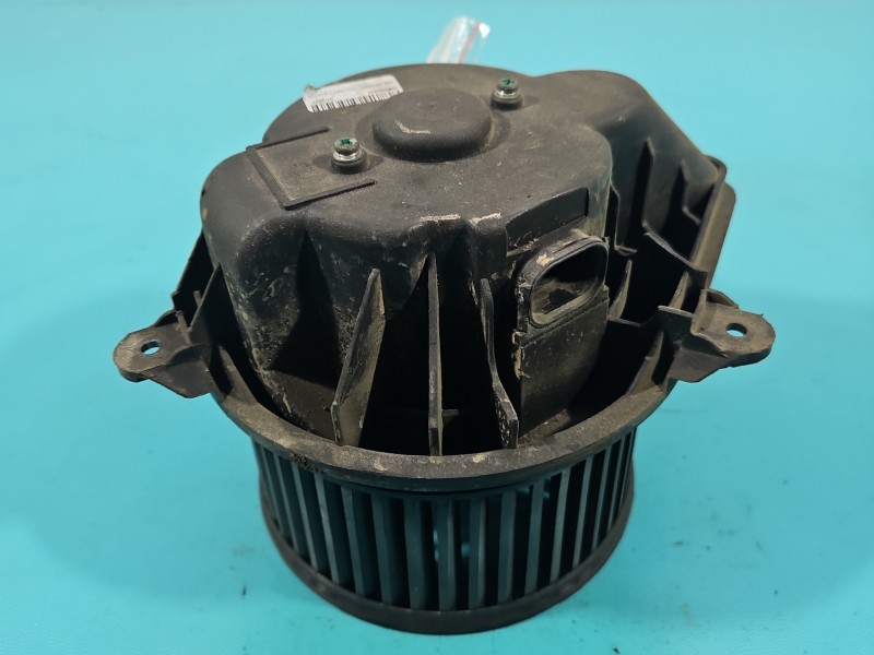 Dmuchawa nawiewu wentylator Nissan Primastar 01-14 EUROPA