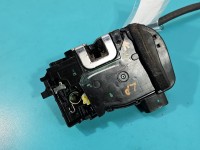 Zamek przód lewy 81310-3U000 Kia Sportage III 10-15 EUROPA Producent części: KIA, delikatne pękniecie obudowy, 6 pin