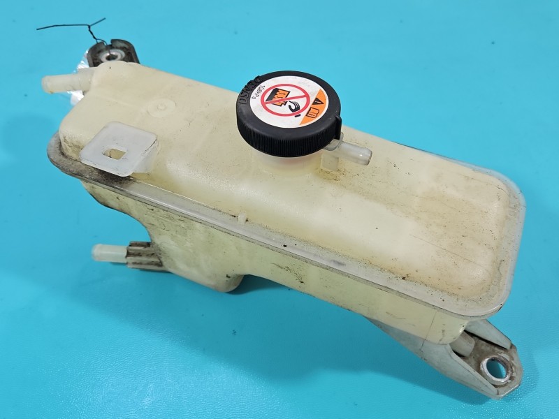 Zbiorniczek Zbiornik wyrównawczy LEXUS NX I 14-21 2.0 T