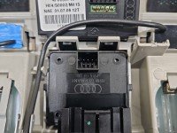 Lampa kabiny lampka AUDI Q7 I 4L 4L0947135M, 4F0959719 Lampa kabiny lampka AUDI Q7 I 4L 4L0947135M, 4F0959719