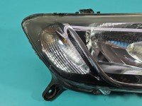 Reflektor prawy lampa przód Dacia Sandero II 12-20 EUROPA