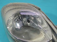 Reflektor prawy lampa przód Renault Trafic II EUROPA