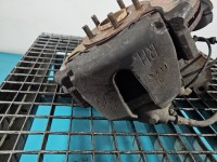 Zacisk przód prawy Volvo V50 S40 II 2.0d