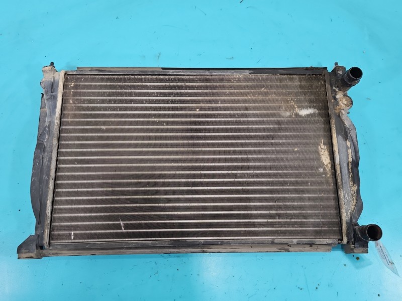 Chłodnica wody Audi A4 B5 1.6 8V