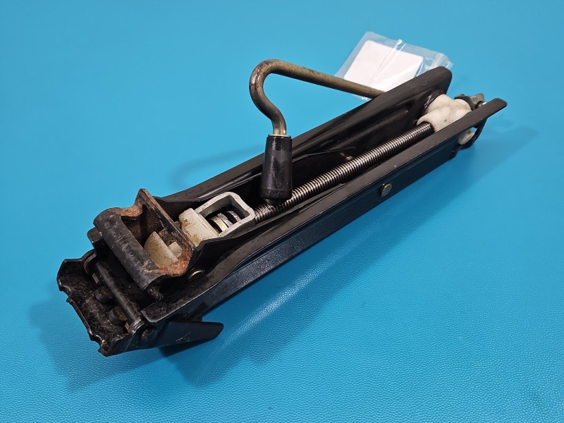 lewarek Podnośnik samochodowy trapezowy Citroen Xsara Picasso