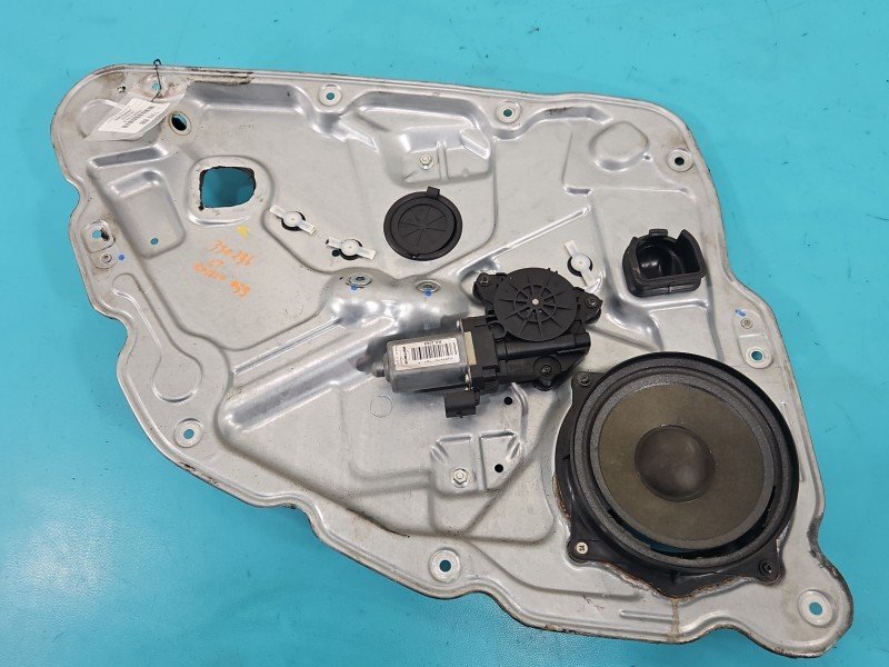 Podnośnik tył lewy Alfa romeo 159 D294400 sedan