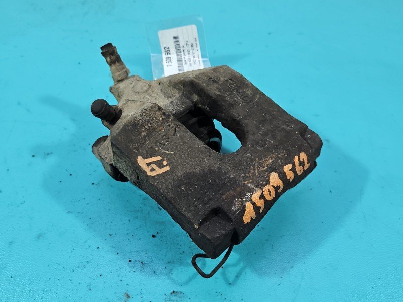 Zacisk tył prawy Volvo XC90 I 02- 2.4 D5 (D5244T) HB