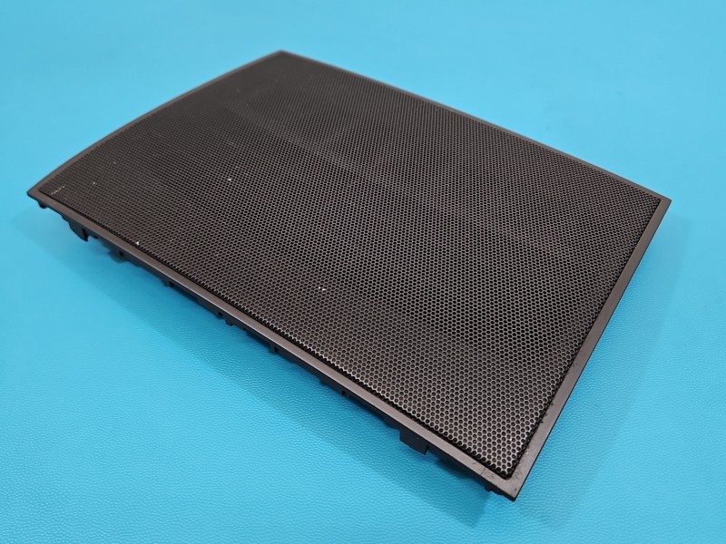 Osłona ZAŚLEPKA PLASTIK głośnika centralnego Bentley Continental I 05-13 3W0819381