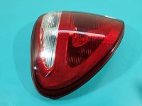 Lampa tył lewa Producent części: Dodge Dodge Caravan IV 00-07 HB
