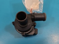Pompka obiegu wody pompa Skoda Octavia III 2.0 TSI DKZA 5Q0965561B, 704071160