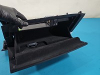 Schowek pasażera Audi A4 B9 EUROPA 8W1857035C6PS, 8W1857035C, 8W1857035D