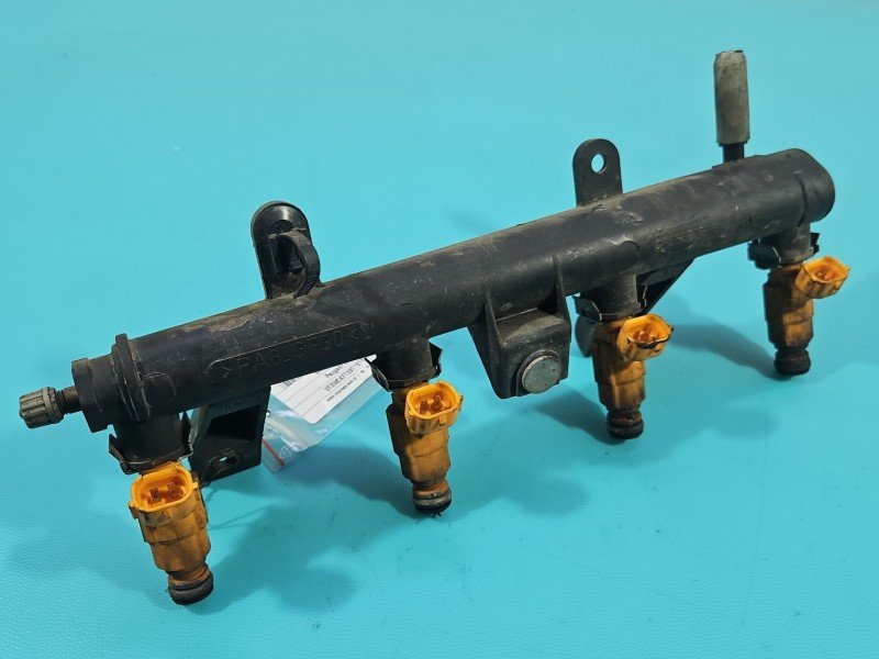 TESTOWANY Wtryskiwacz Peugeot 207 0280156427, 9655833580 1.4 8V wiel